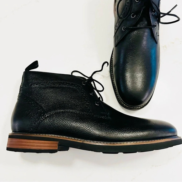 Nunn Bush Ozark Plain Toe Chukka Boot | Black Tumble | 8 Extra Wide